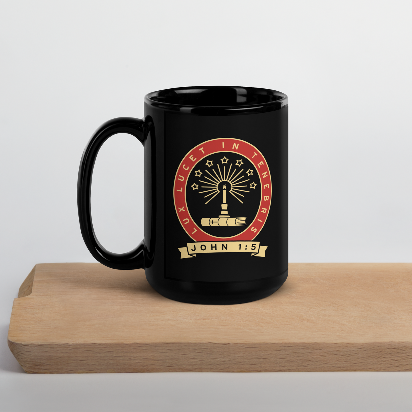 Lux Lucet In Tenebris Mug