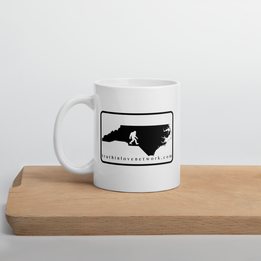 Bigfoot Loves Truth In Love Network Mug